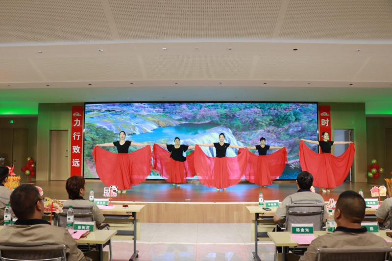 情滿中秋  喜迎國(guó)慶