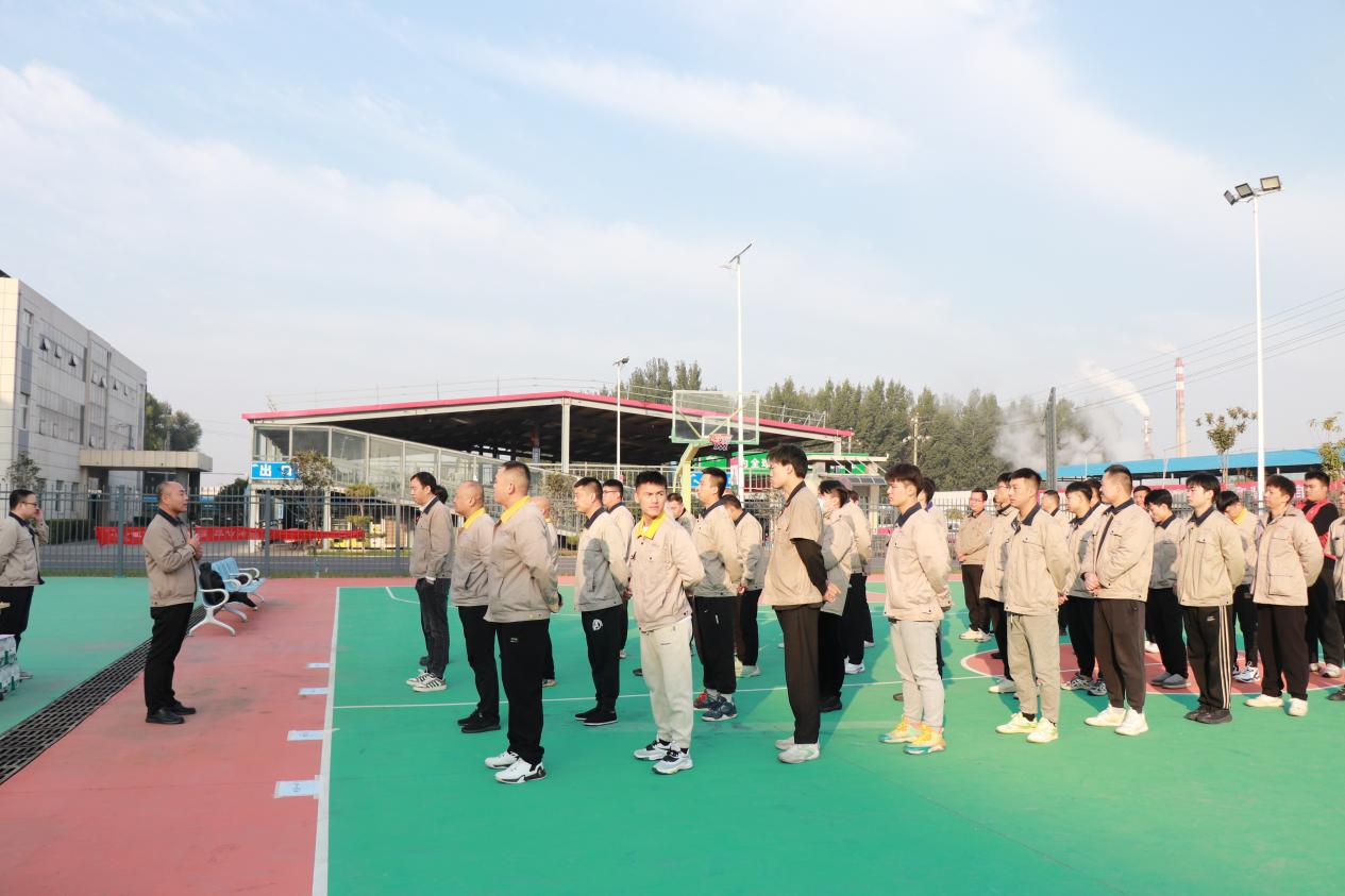 躍動(dòng)籃球  燃動(dòng)泓力